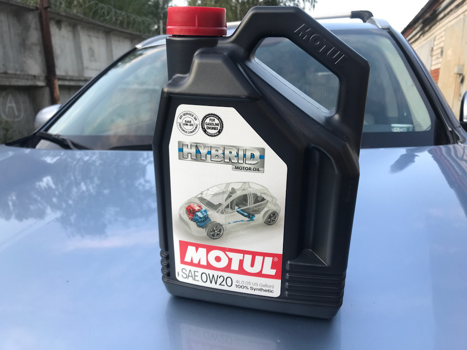 Motul 0w 20. Motul 0w20 Hybrid. Motul Hybrid 0w20 5л артикул. Мотюль гибрид 0 20. Motul Hybrid 020.