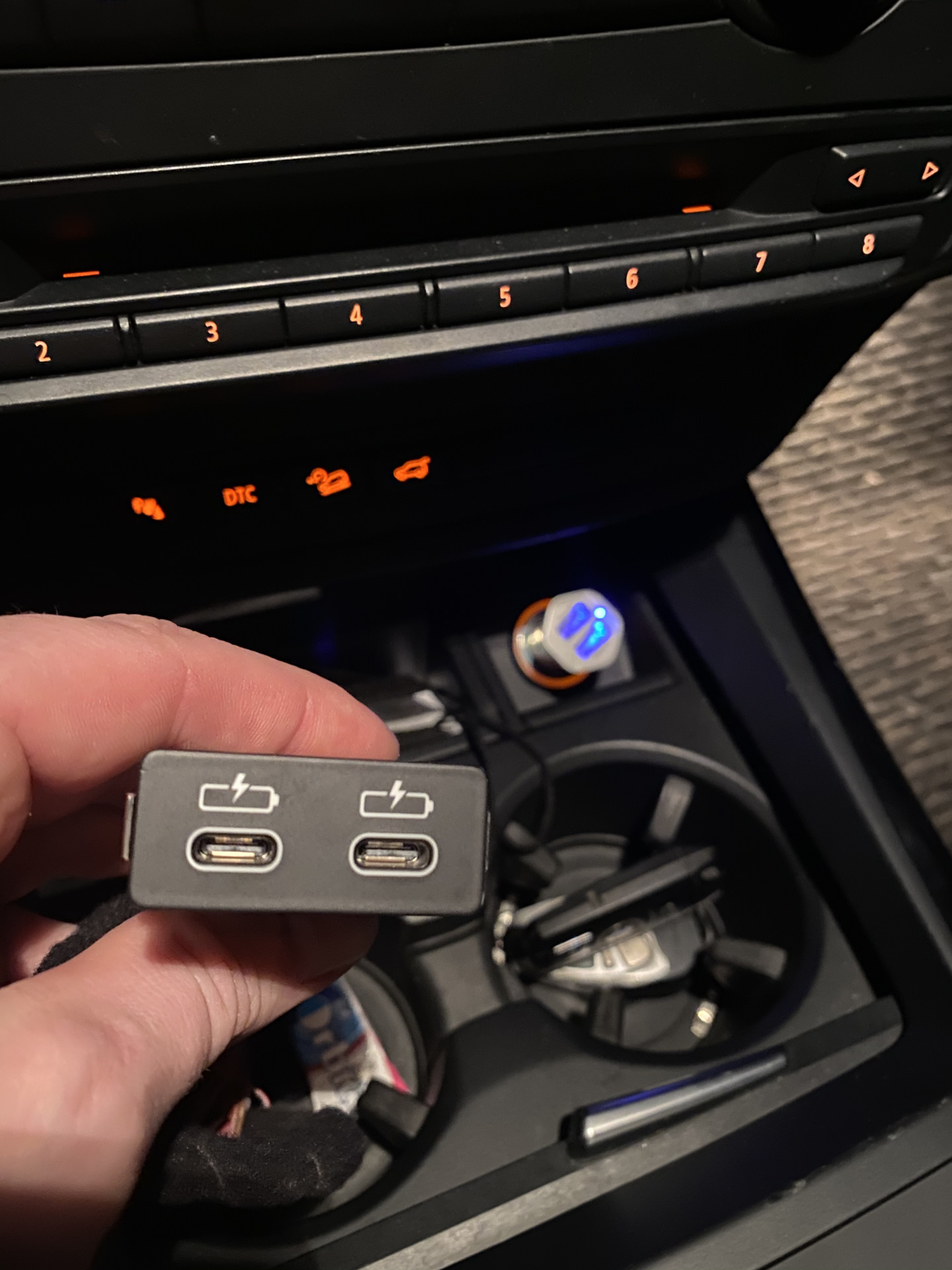 USB TYPE-C — BMW X5 (E70), 3 л, 2007 года | своими руками | DRIVE2