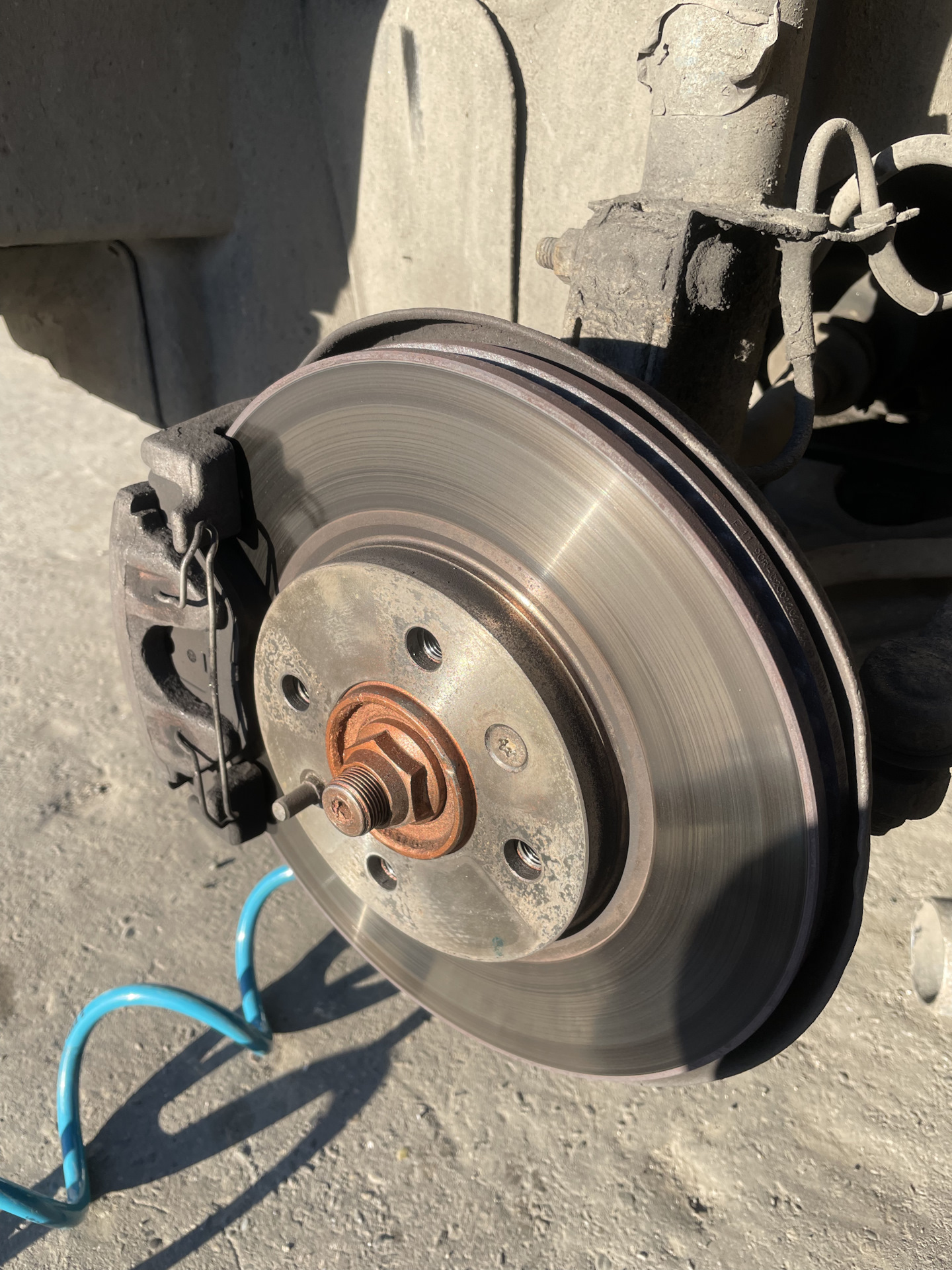 Замена тормозов Brembo — Saab 9000, 2,3 л, 1994 года | расходники | DRIVE2