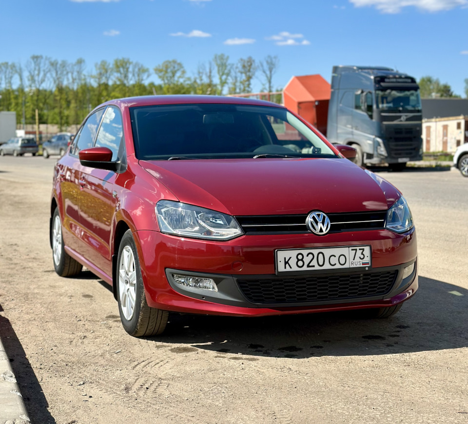 1 Покупка или вступление в ряды VW Polo — Volkswagen Polo Sedan, 1,6 л, 2010  года | покупка машины | DRIVE2