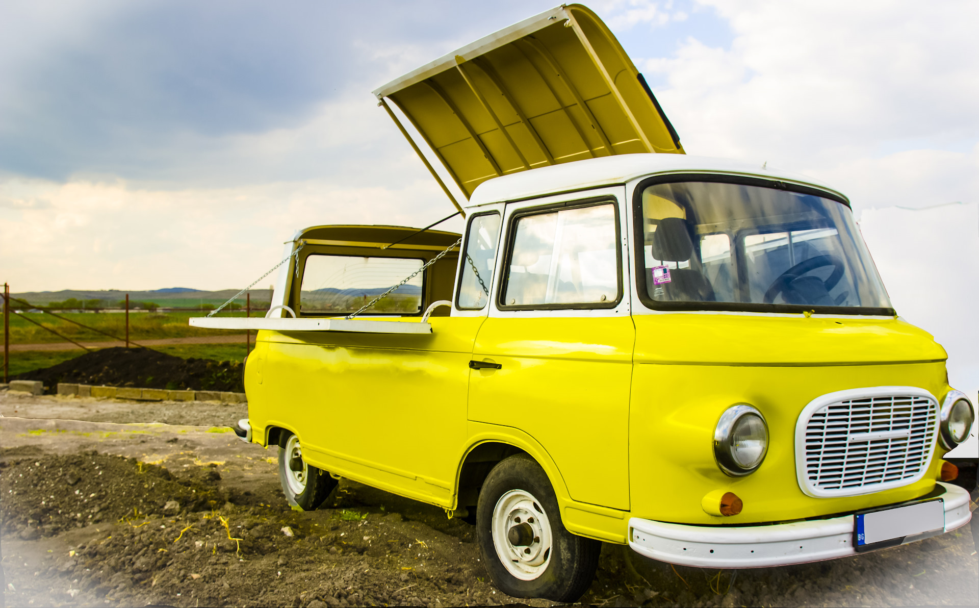 1000 б. Barkas b1000. Barkas b1000 кузов. Баркас 1000 кузов. Баркас 61000.