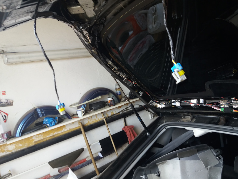 Дополнительный свет в багажнике — Lada Гранта лифтбек, 1,6 л, 2015 года ...