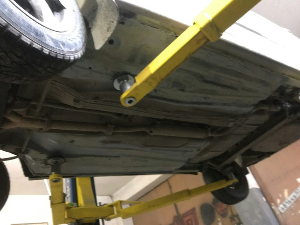 Колхозим горловину от Нексии на Паджеро Вагон 3 — Mitsubishi Pajero (3G ...