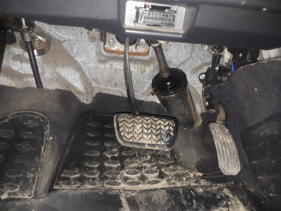 ♠️45♠️Скрип в руле. Нашел с помощью коллег по Drive2. — Toyota Camry ...