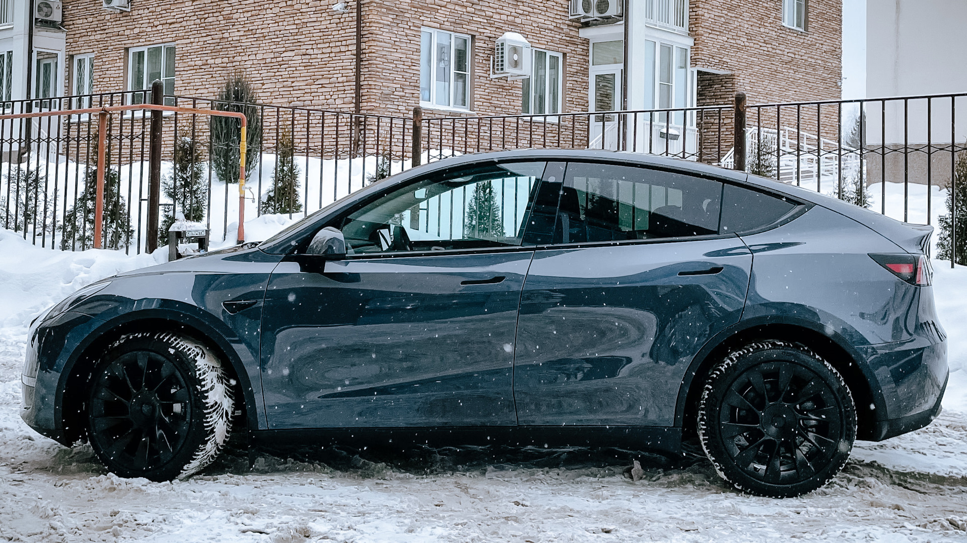 Tesla Model Y электрический 2021 | GreY на DRIVE2