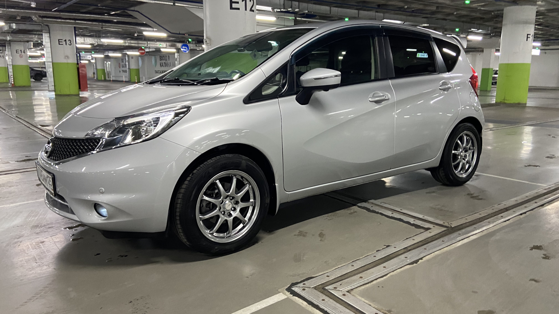 Продажа Nissan Note (2G) 2015 (бензин, вариатор) — с историей обслуживания  — DRIVE2.RU