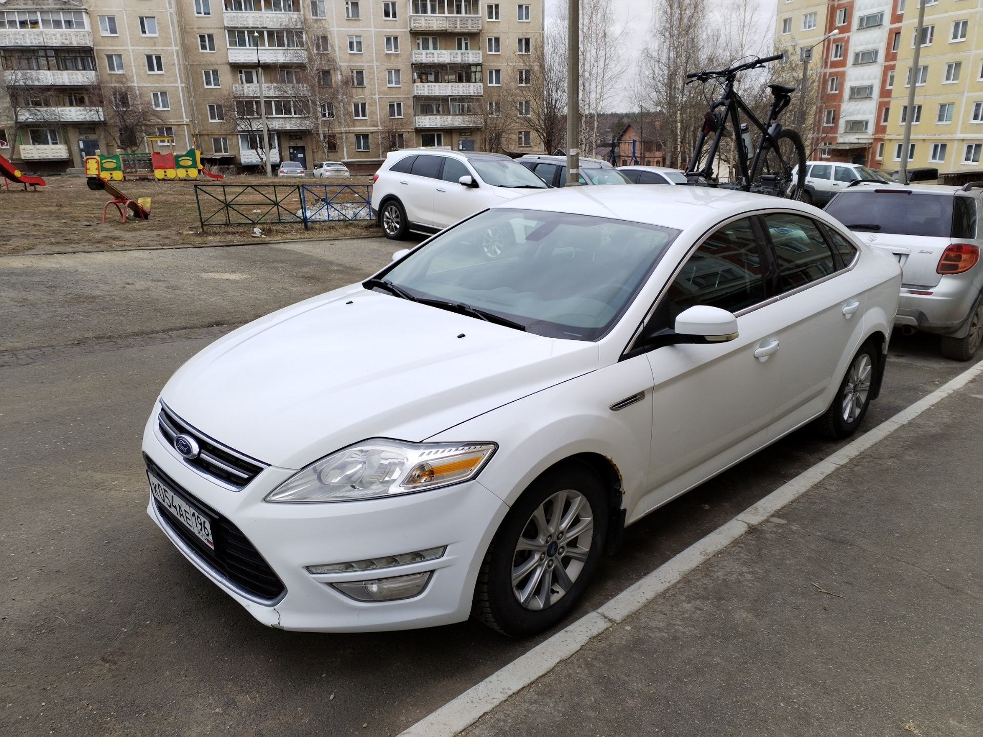 Велобагажник на присосках rockbros — Ford Mondeo IV, 2 л, 2010 года ...