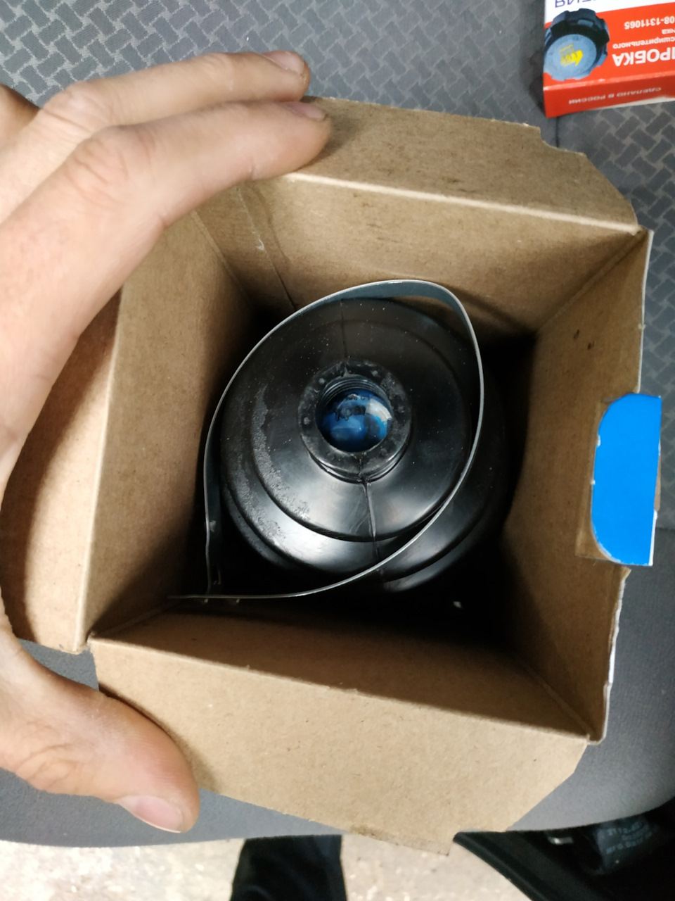 Замена наружной гранаты — Lada Приора хэтчбек, 1,6 л, 2012 года ...