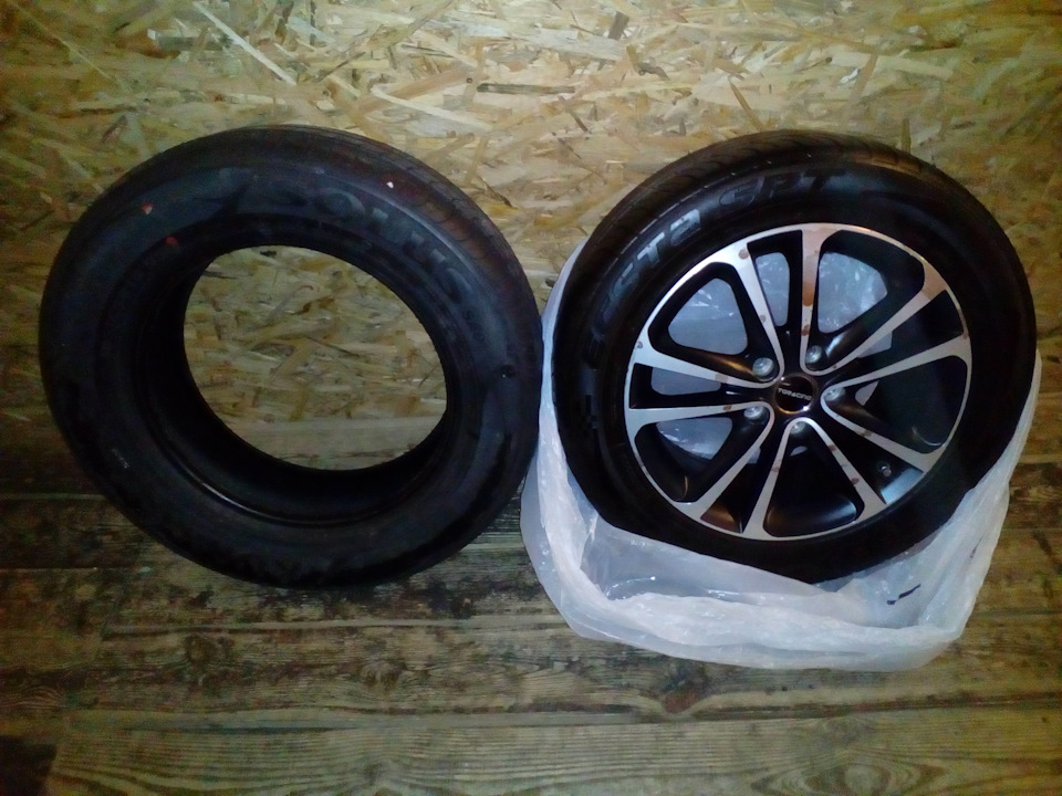 Solus 205 65 r16 95h. Kumho Solus sa01 kh32 205/65 r16. Kumho 7 Solus sa01 2019 r16 remain литье.