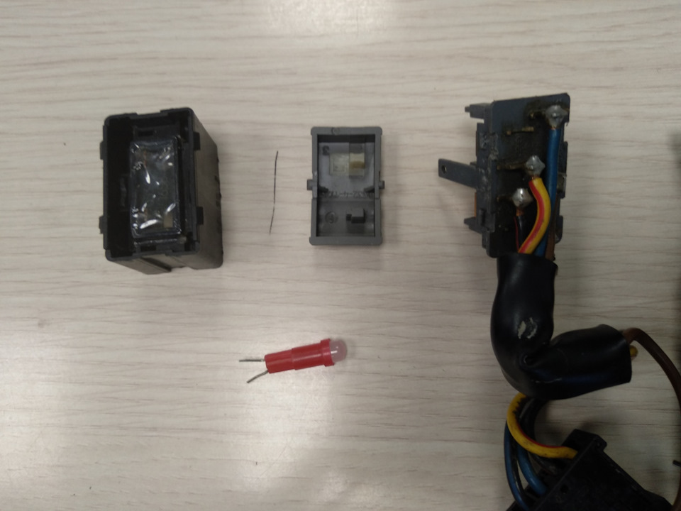 Подсветка кнопки Электролюка. Кнопка подогрева стекла и зеркал с ...