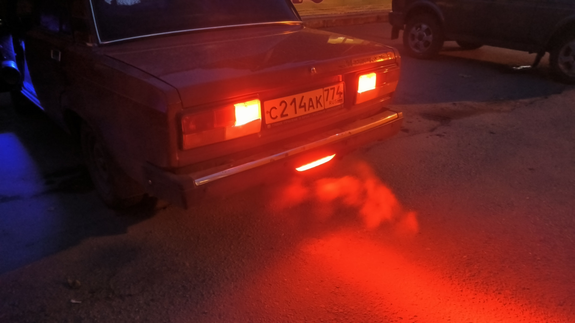Стоп сигнал веста — Lada 21074, 1,6 л, 2006 года | тюнинг | DRIVE2