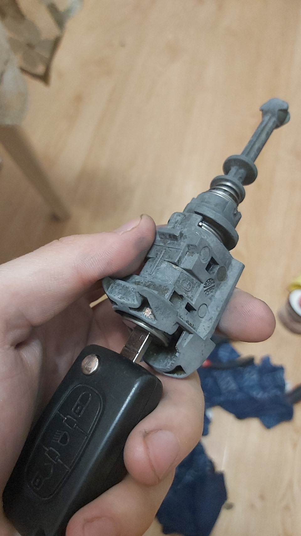 Личинка водительской двери — Citroen C4 (1G), 1,6 л, 2005 года | просто ...