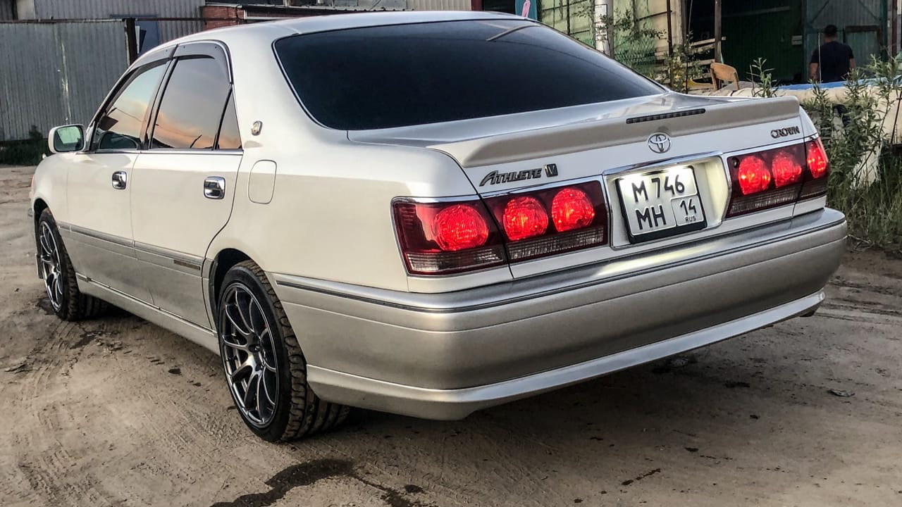 Toyota Crown s170 athlete арт