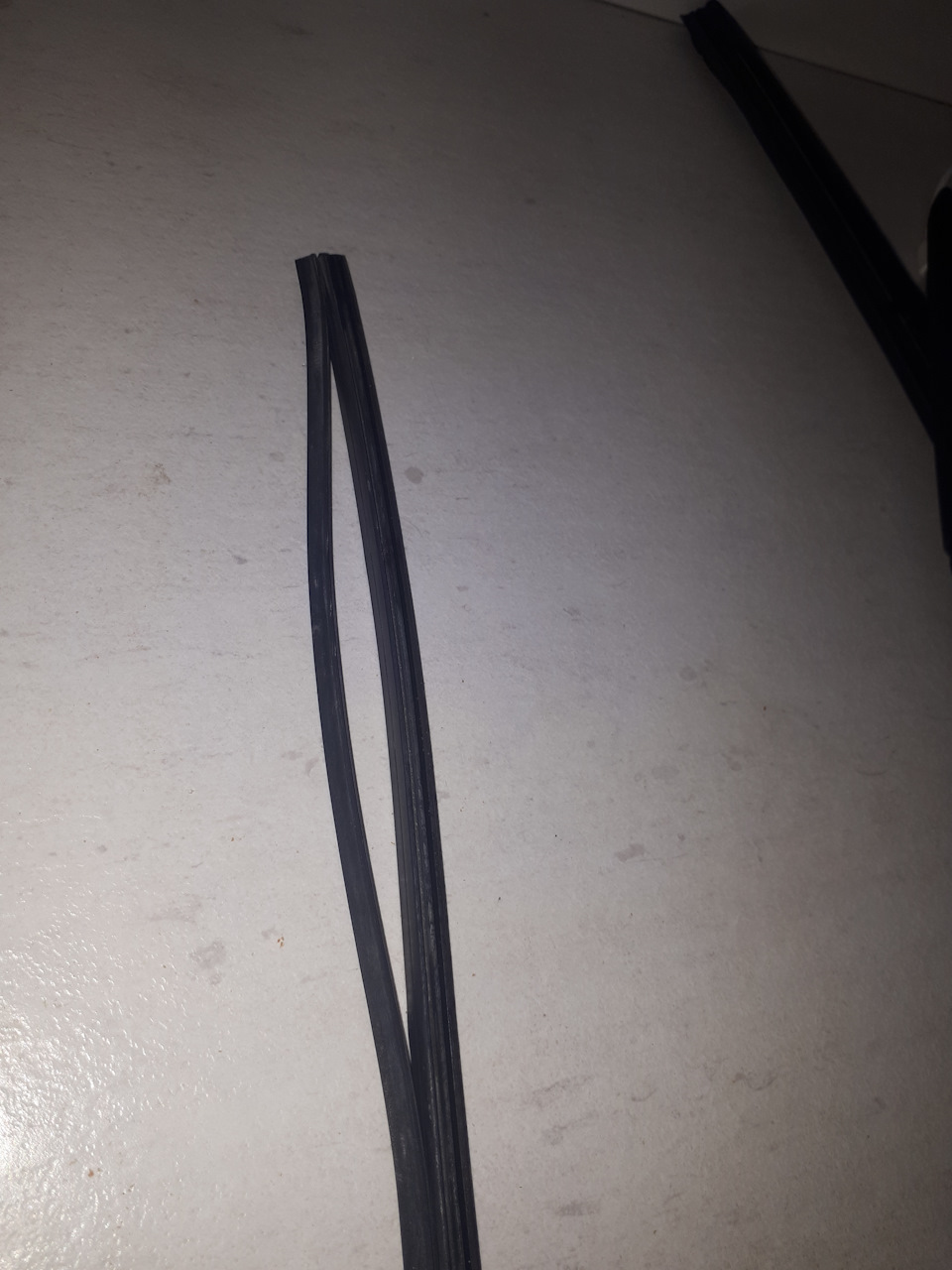 Замена резинок на щетках Denso — Hyundai Sonata VI (YF), 2 л, 2011 года ...