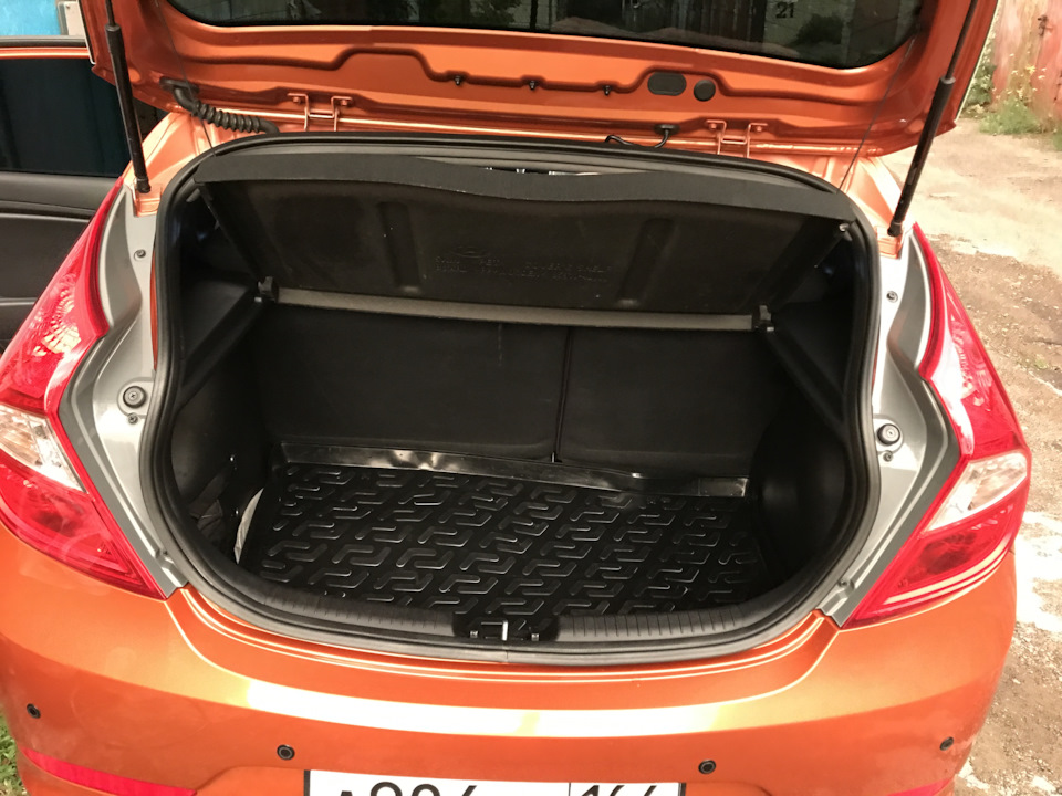 Хендай солярис хэтчбек как снять Прощай наш рыжий друг) - Hyundai Solaris Hatchback, 1,4 л, 2014 года продажа маш