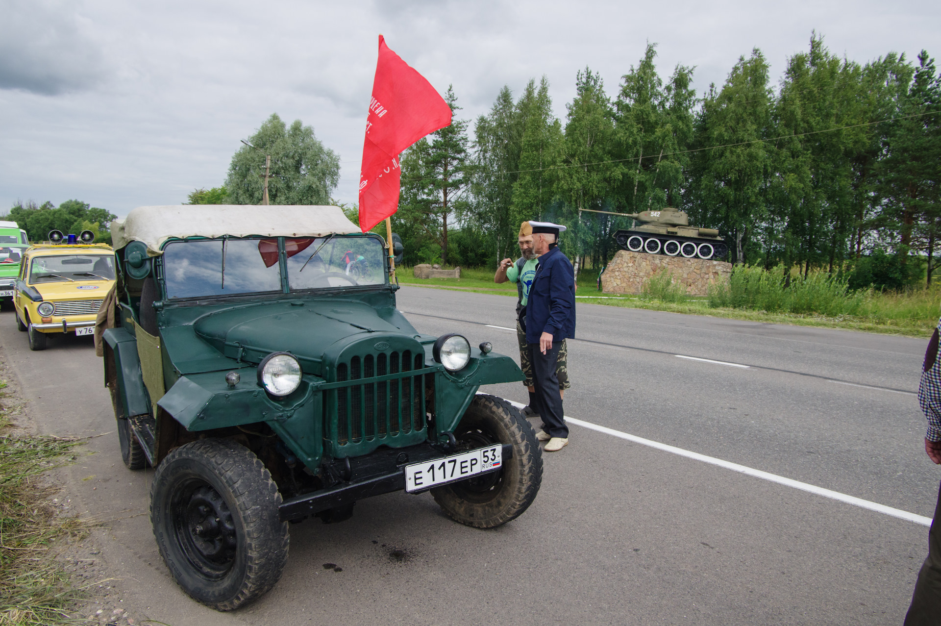 Ретрофестиваль в городе Старая Русса — ГАЗ 21, 2,5 л, 1964 года | встреча |  DRIVE2