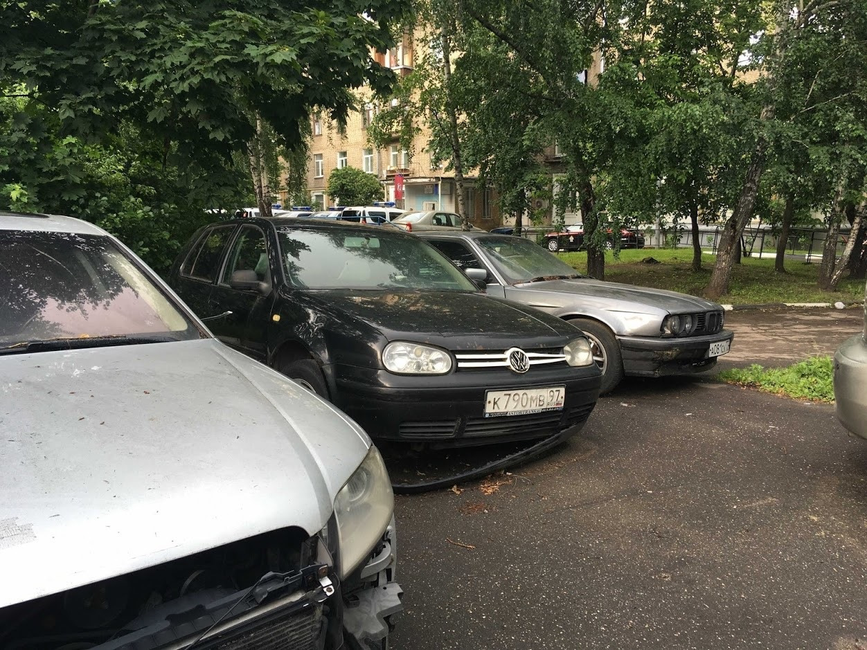 брошенные авто в москве