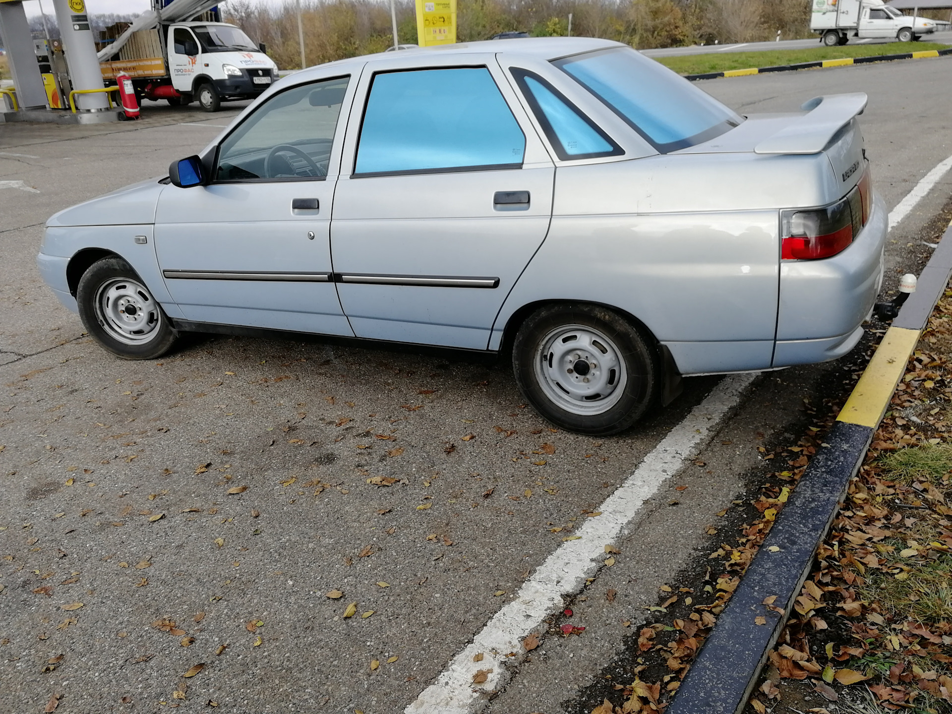 Каблуки, они же домики на ВАЗ 2110. Минус фаркоп — Lada 21102, 1,5 л, 2004  года | другое | DRIVE2