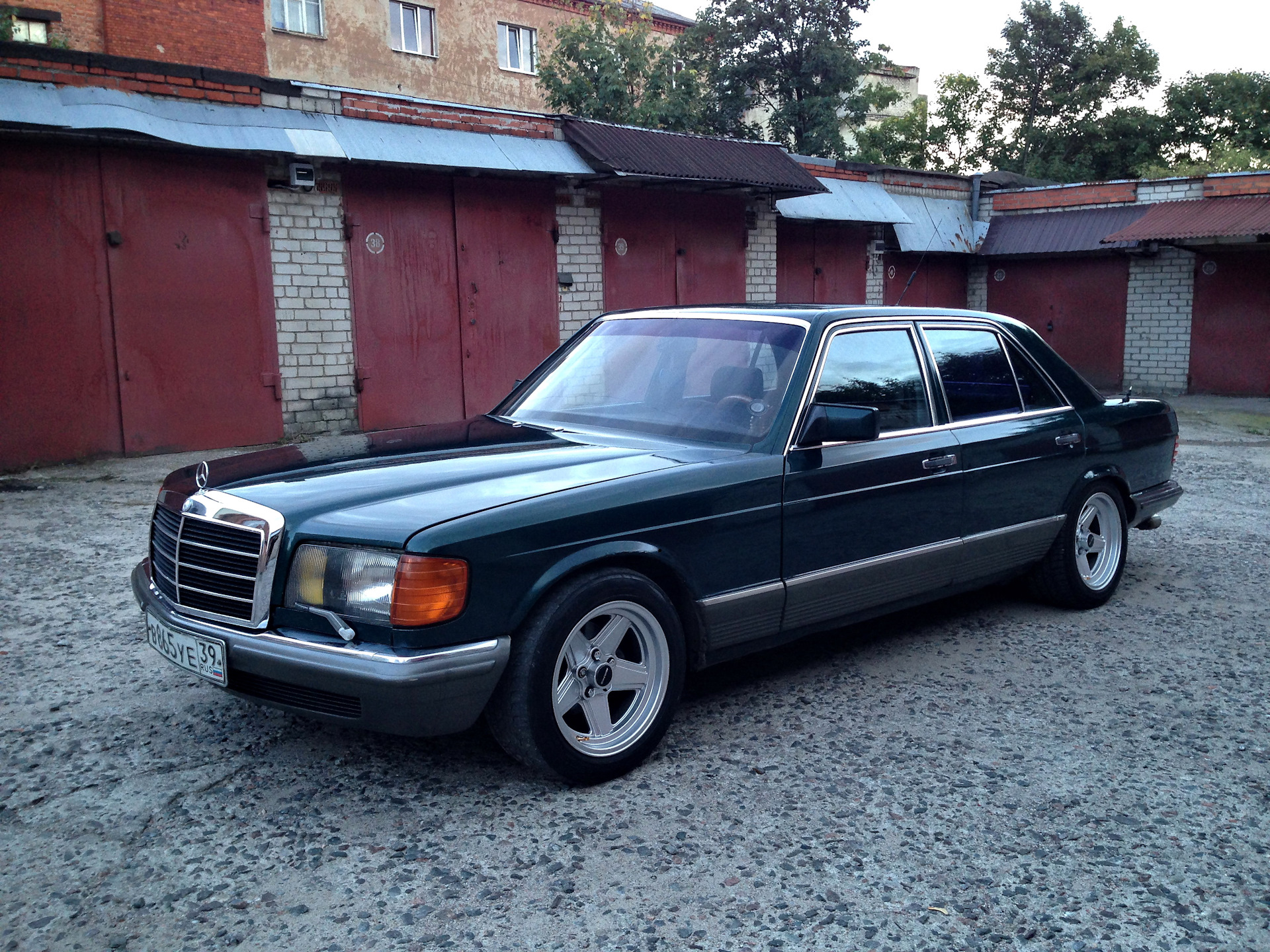 W126. Mercedes s w126. Мерседес s126. Мерседес 126. Mercedes s class w126.