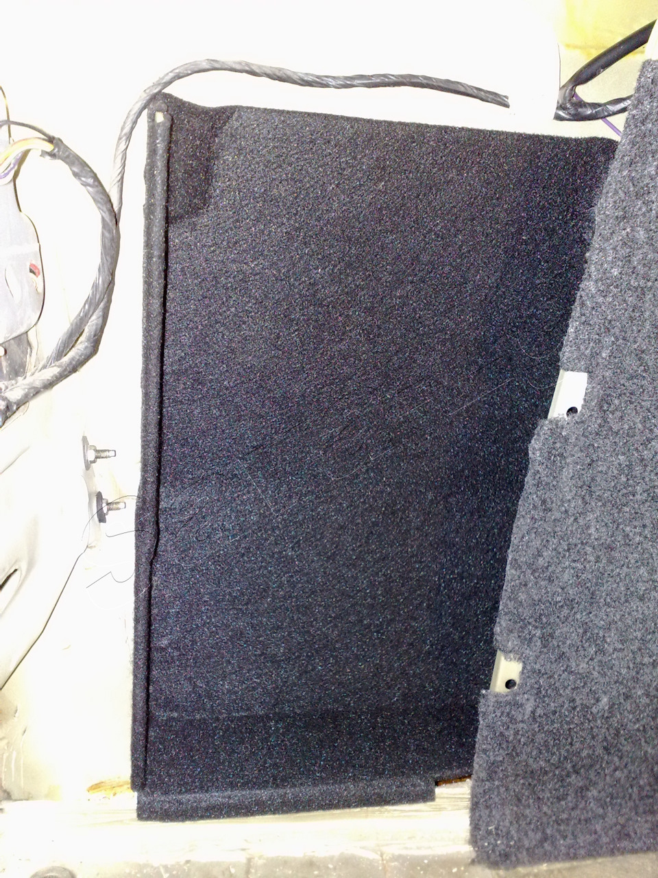 Подсветка дверей — ГАЗ Газель Next, 2,7 л, 2018 года | тюнинг | DRIVE2