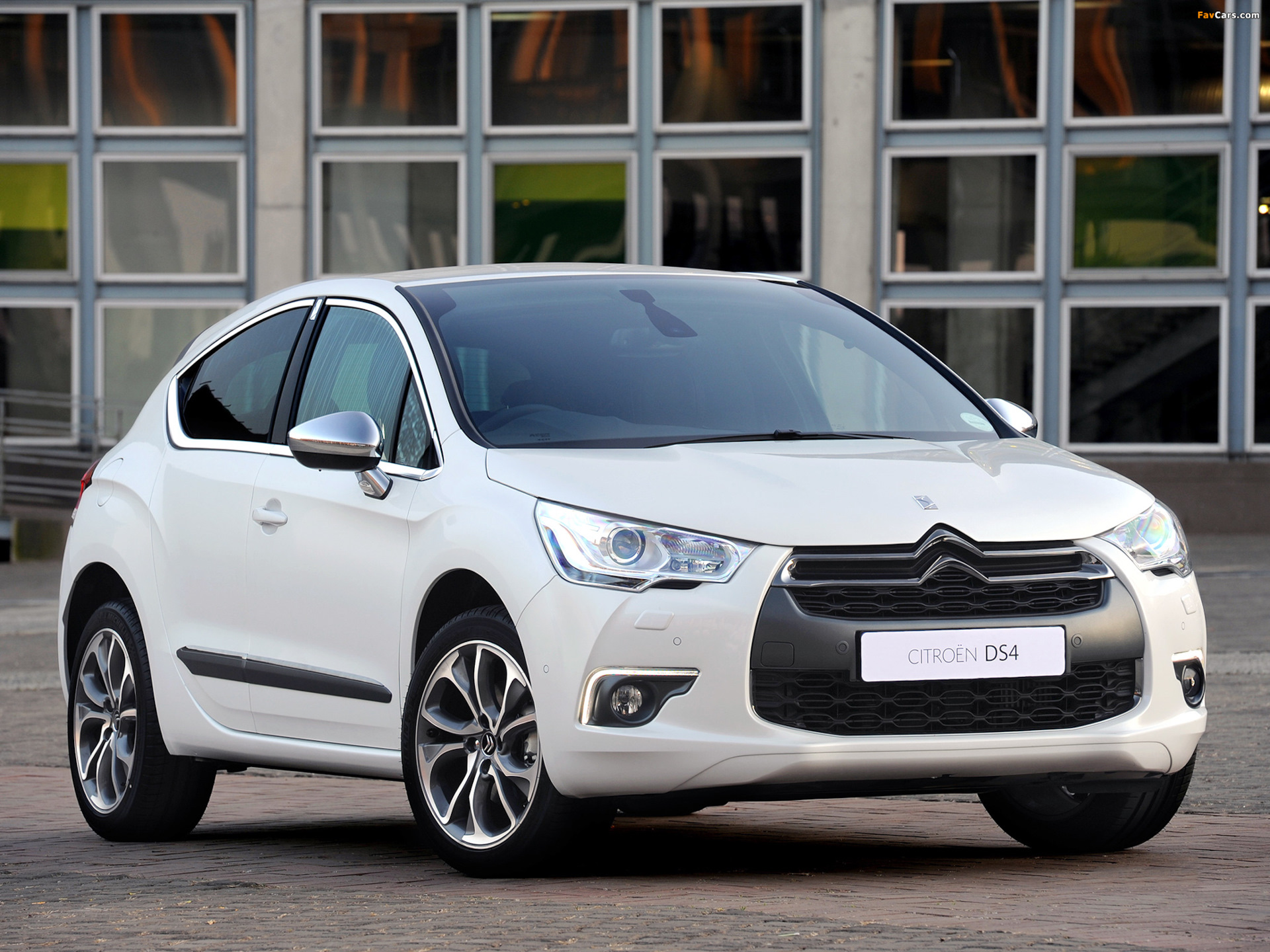 Фото citroen ds4