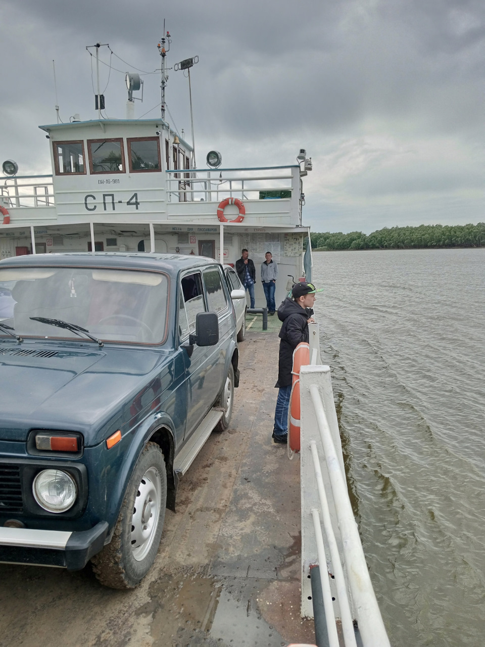 23. Поездка в Большереченский зоопарк — Lada 4x4 3D, 1,7 л, 1997 года |  путешествие | DRIVE2