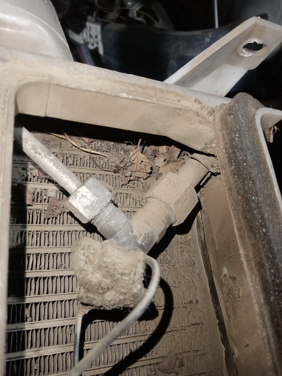 Замена радиатора печки со сваркой и покраской — Mazda 626 IV (GE), 2 л ...