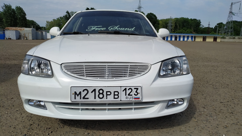 Новый Бампер и ПТФ — Hyundai Accent (2G), 1,5 л, 2009 года | своими ...