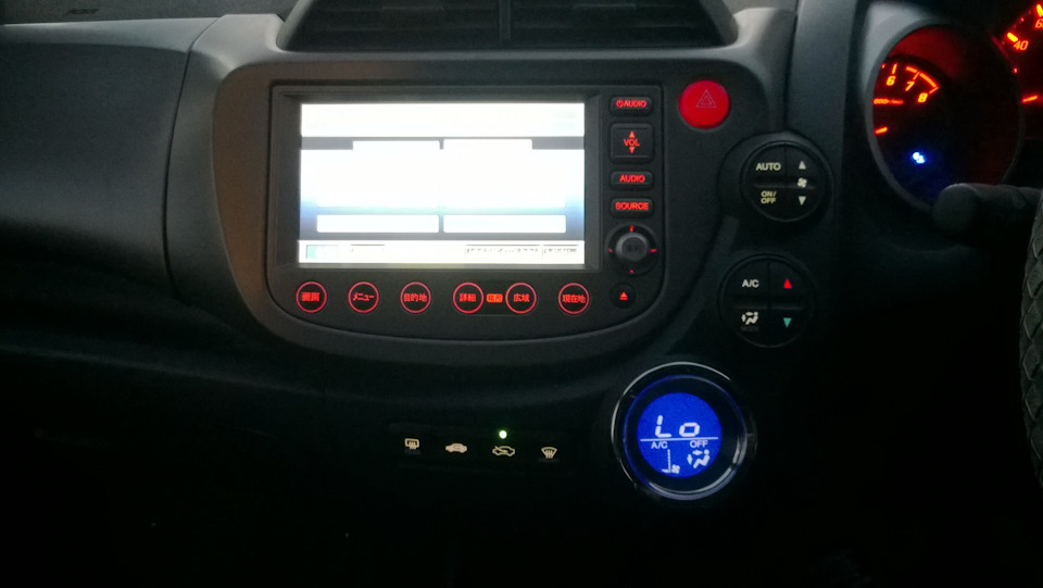 Лампочки климат контроля Хонда фит. Honda Fit 3 климат контроль.