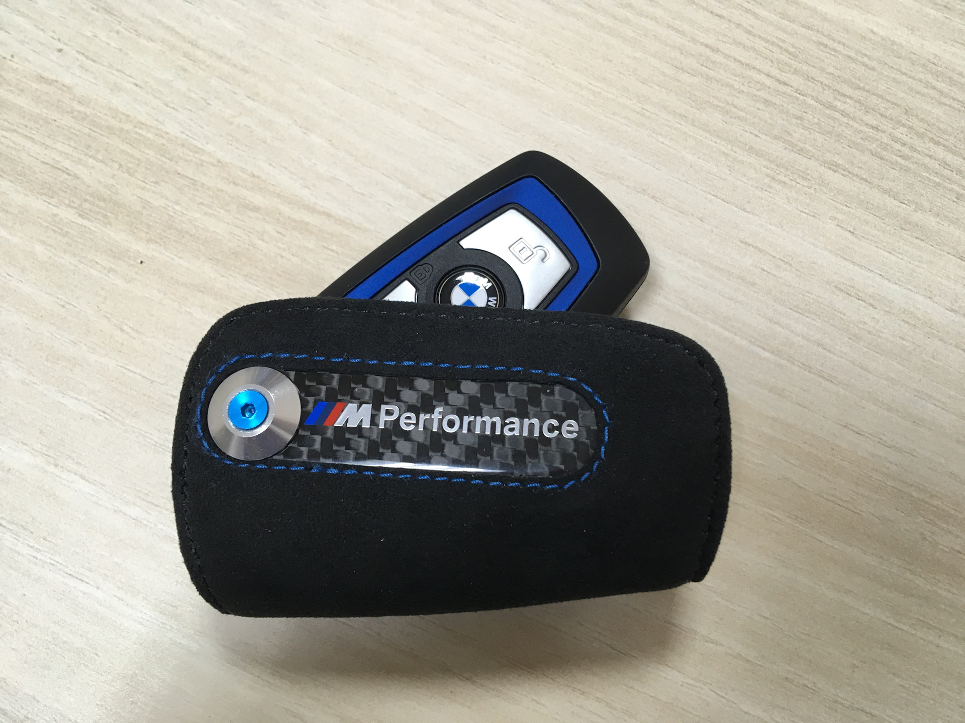 Чехол на ключ M Perfomance Key Case — BMW 1 series (F20), 1,5 л, 2018 ...