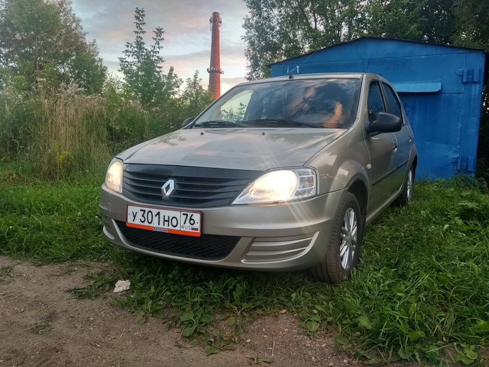 Лампы логан 1. Рено Логан 1 лампы света. Ближний свет Рено Логан 1. Лампа ближнего света Рено Логан 1. Лампа головного света Рено Логан 1.