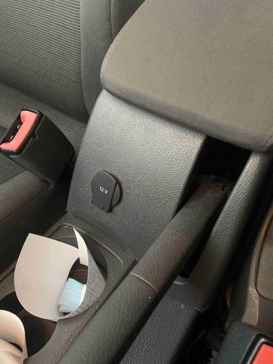 Подлокотник(2) — Volkswagen Golf Mk5, 1,4 л, 2008 года | своими руками ...