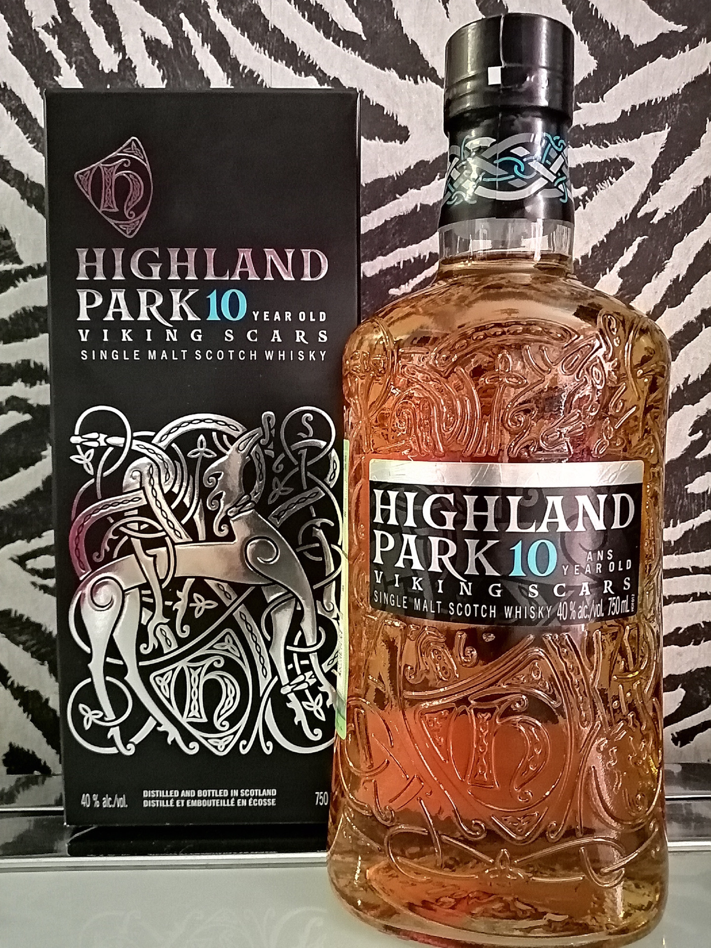 Виски хайленд парк. Виски Highland Park 10. Виски Highland Park 10 лет. Хайленд парк 10 лет. Виски хайленд парк 10 упаковка.