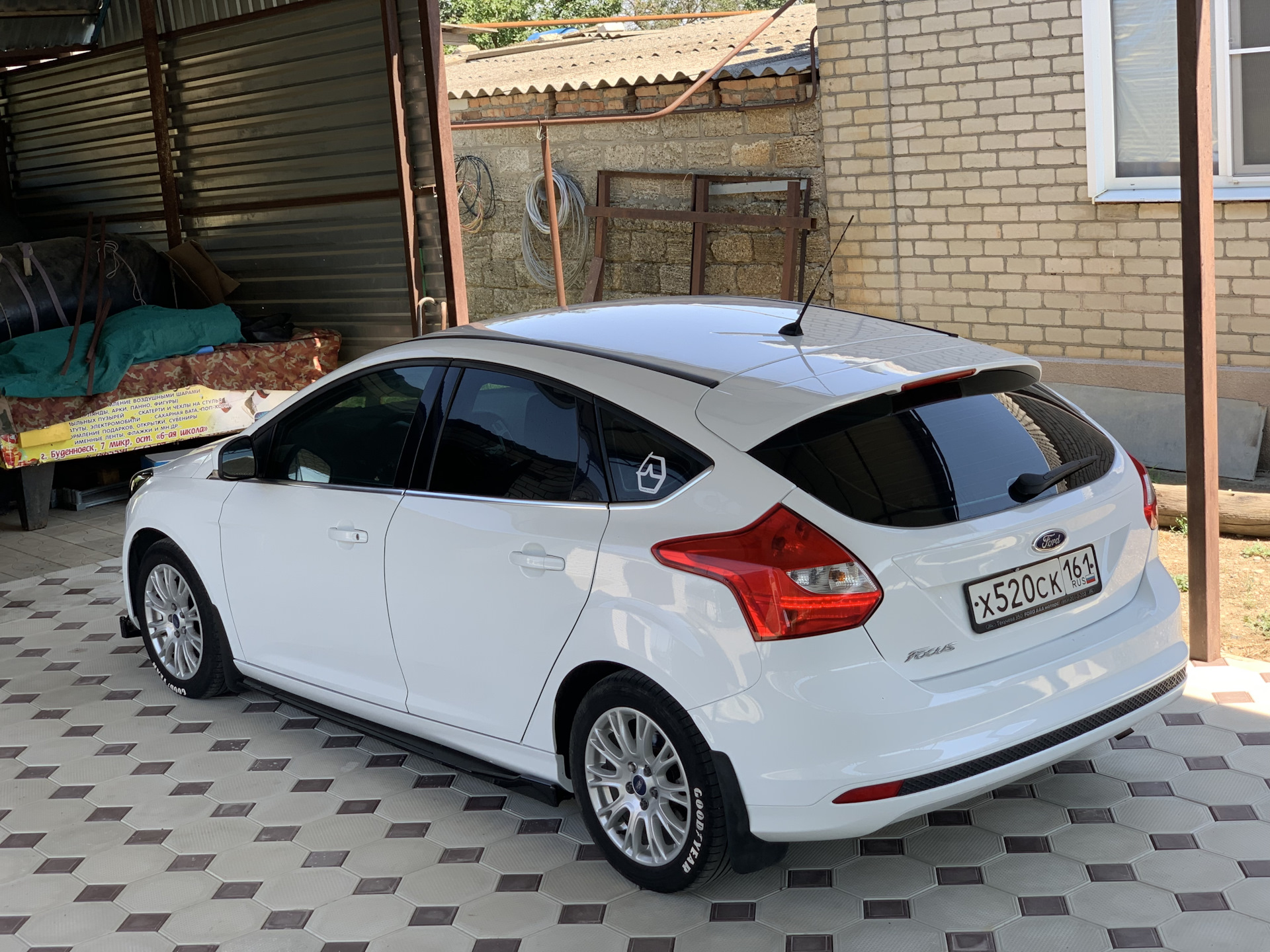 Замена ремня ГРМ, сплиттер порога, покраска низов… — Ford Focus III  Hatchback, 1,6 л, 2012 года | стайлинг | DRIVE2