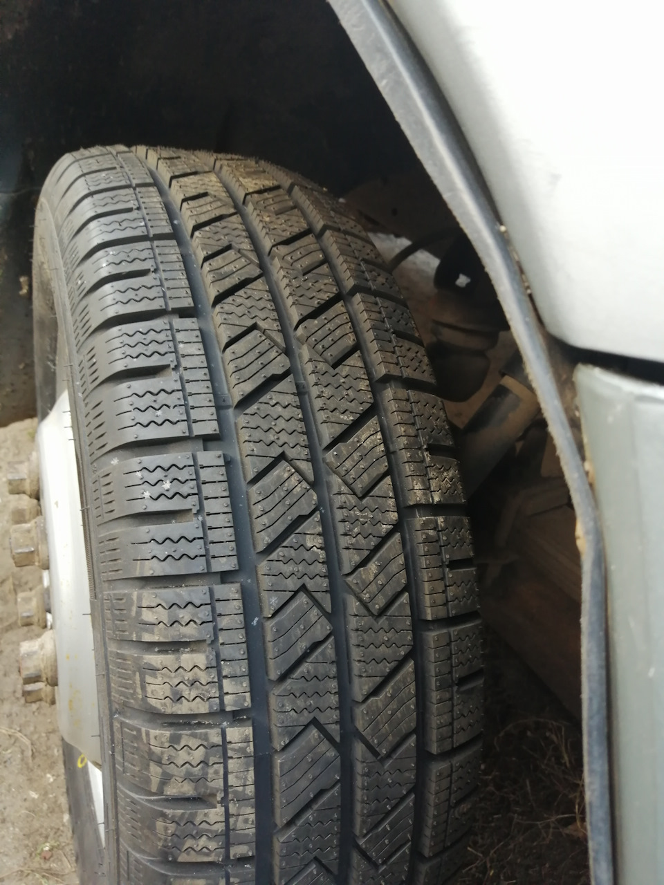 Поменял переднюю резину — ГАЗ Газель, 2,5 л, 2008 года | шины | DRIVE2