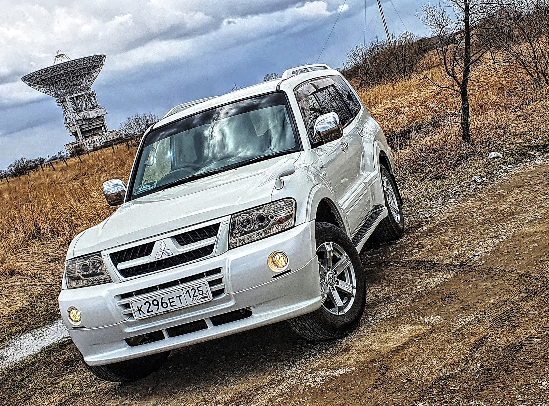 Самая большая антенна — Mitsubishi Pajero (3G), 3 л, 2005 года | покатушки  | DRIVE2