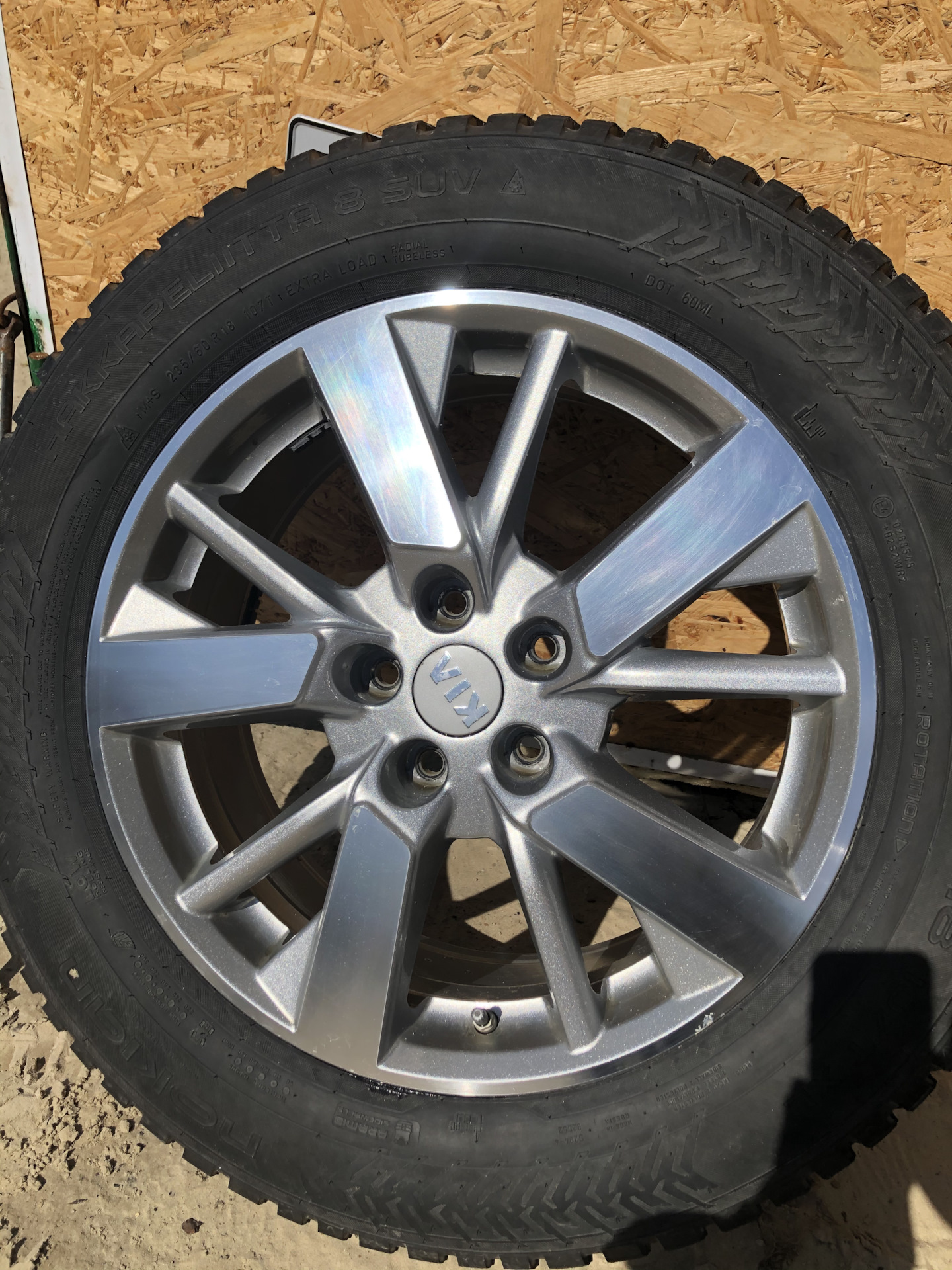 Продаю колеса в сборе 18” — KIA Sorento (3G), 3,5 л, 2018 года | шины ...