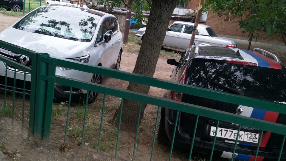 •Запись №4•свист в динамиках — Renault Megane II, 1,5 л, 2008 года ...