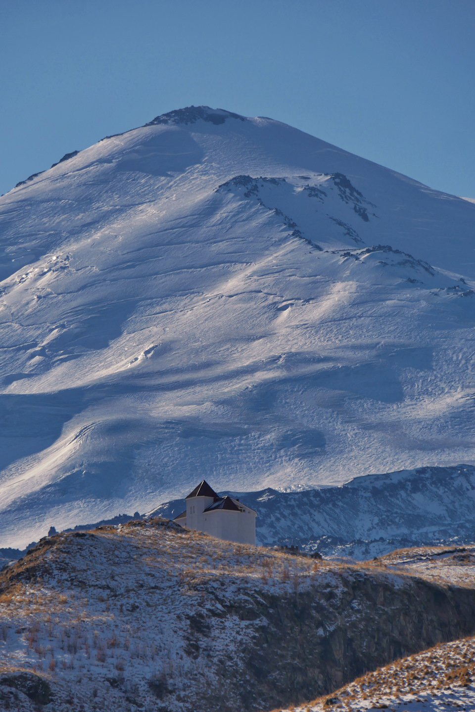 эльбрус высота вершин.