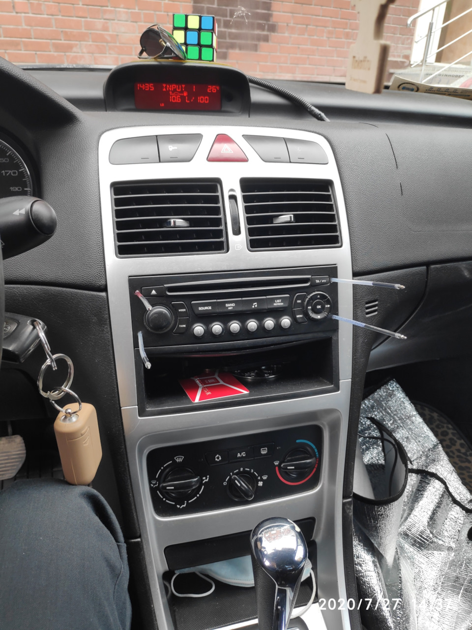 Установка aux + вопрос знатокам — Peugeot 307, 1,6 л, 2006 года |  аксессуары | DRIVE2