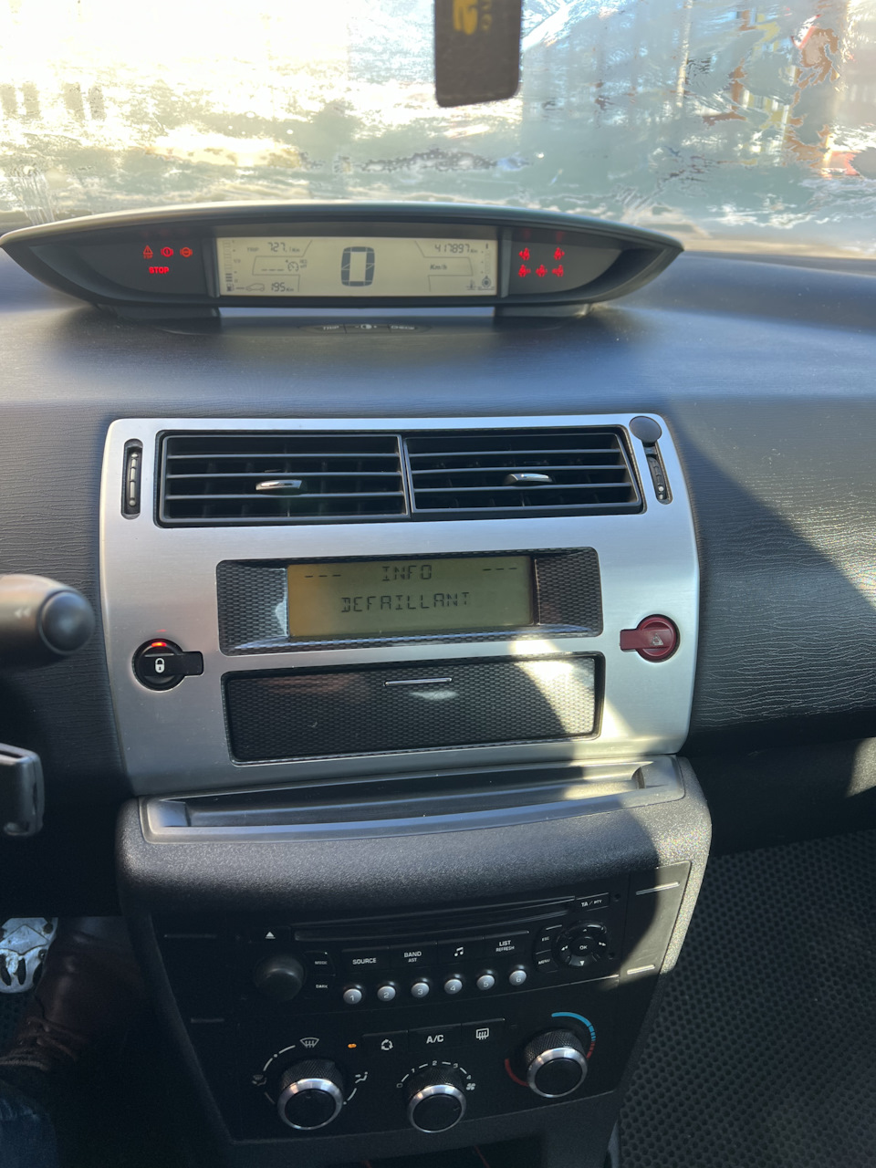 Автомагнитола — Citroen C4 (1G), 1,6 л, 2005 года | автозвук | DRIVE2