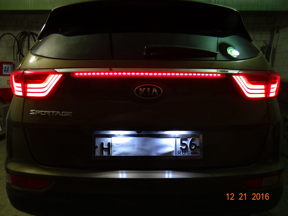 Фонарь led центральный на крышку багажника kia cerato 4 вместо отражателя