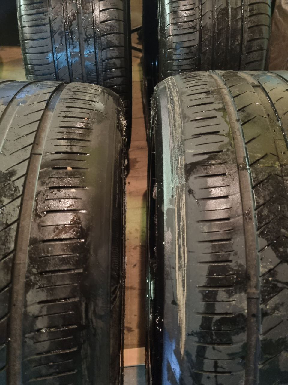 Проставки задних колёс. Износ задней резины — BMW X5 (E70), 3 л, 2011 ...