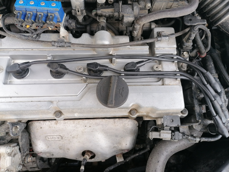 Провод 4 цилиндра получился коротковатым. В дальнейшем я его переделал и сделал наоборот длиннее даже чем нужно!) — Hyundai Accent (2G)