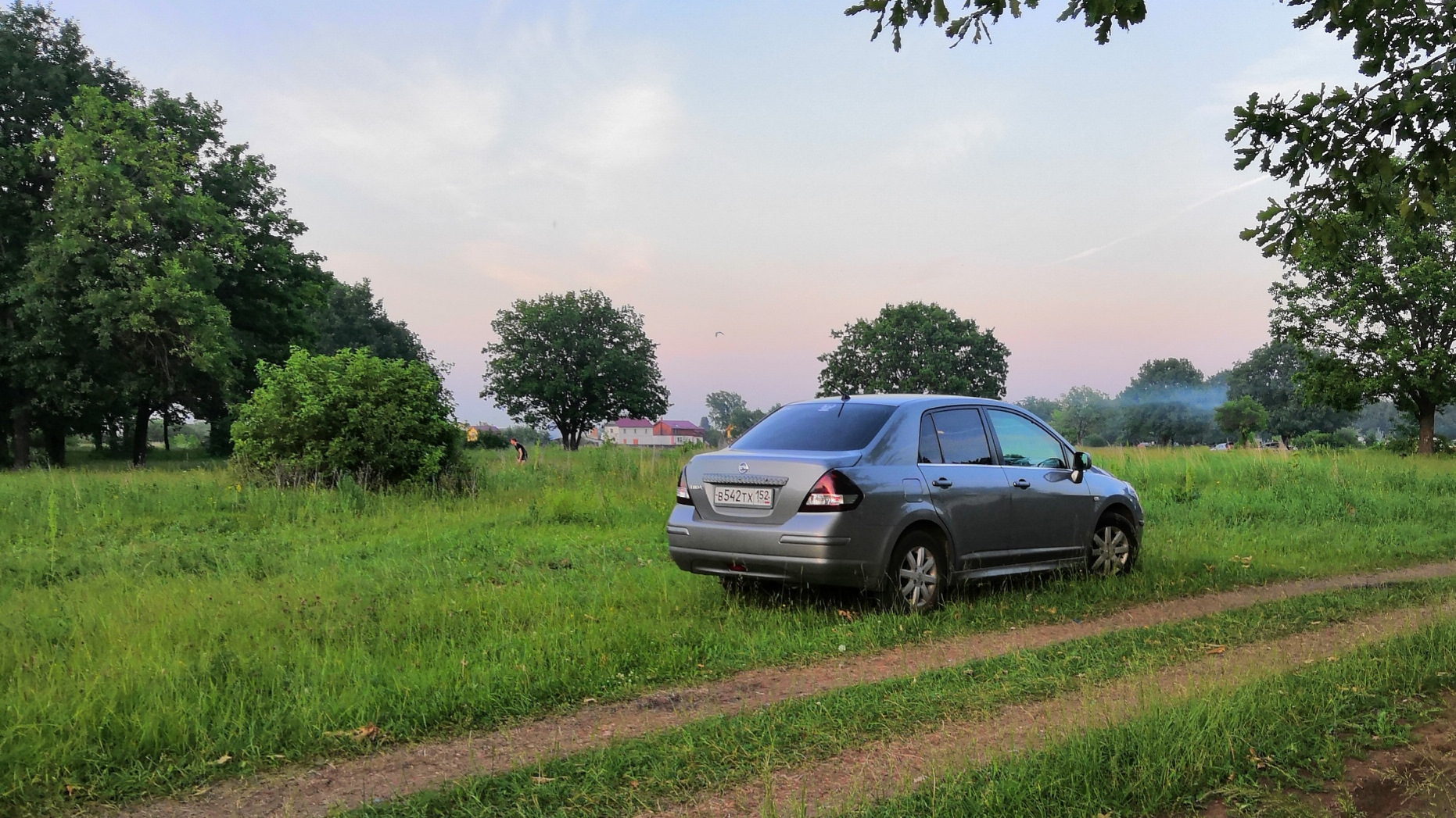 Nissan Tiida (1G) 1.6 бензиновый 2010 GREY SIDEKICK на DRIVE2