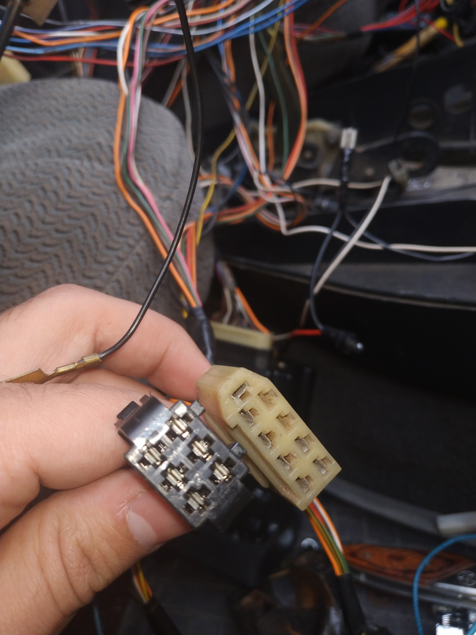 Замена торпеды ваз 2110, трудности с проводкой — Lada 21103, 1,5 л ...