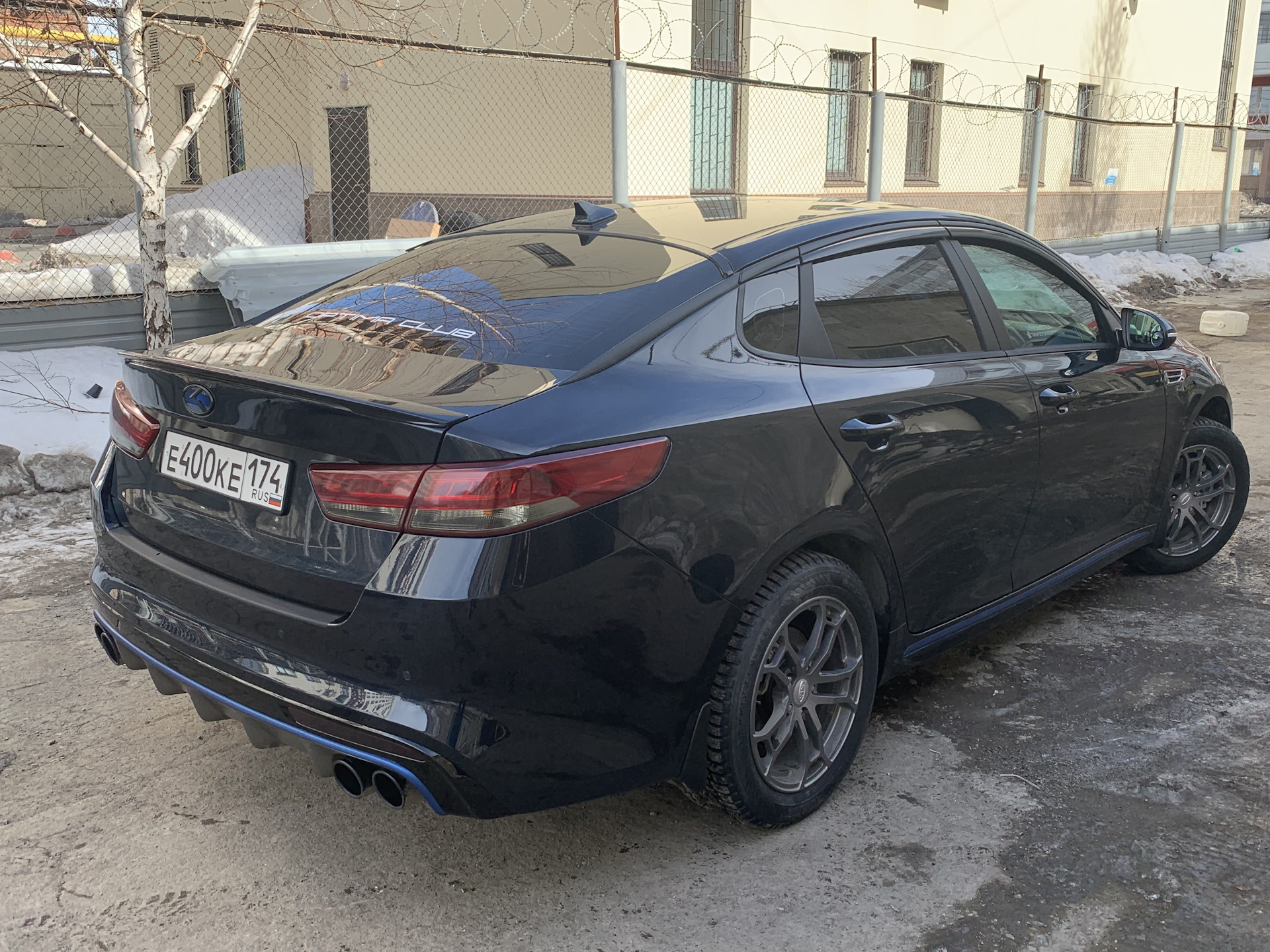 Kia Optima k5 черная антихром