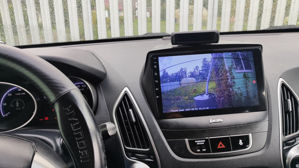 Приложение в магнитолу и на телефон ставится только с рустора на андройд — Hyundai ix35