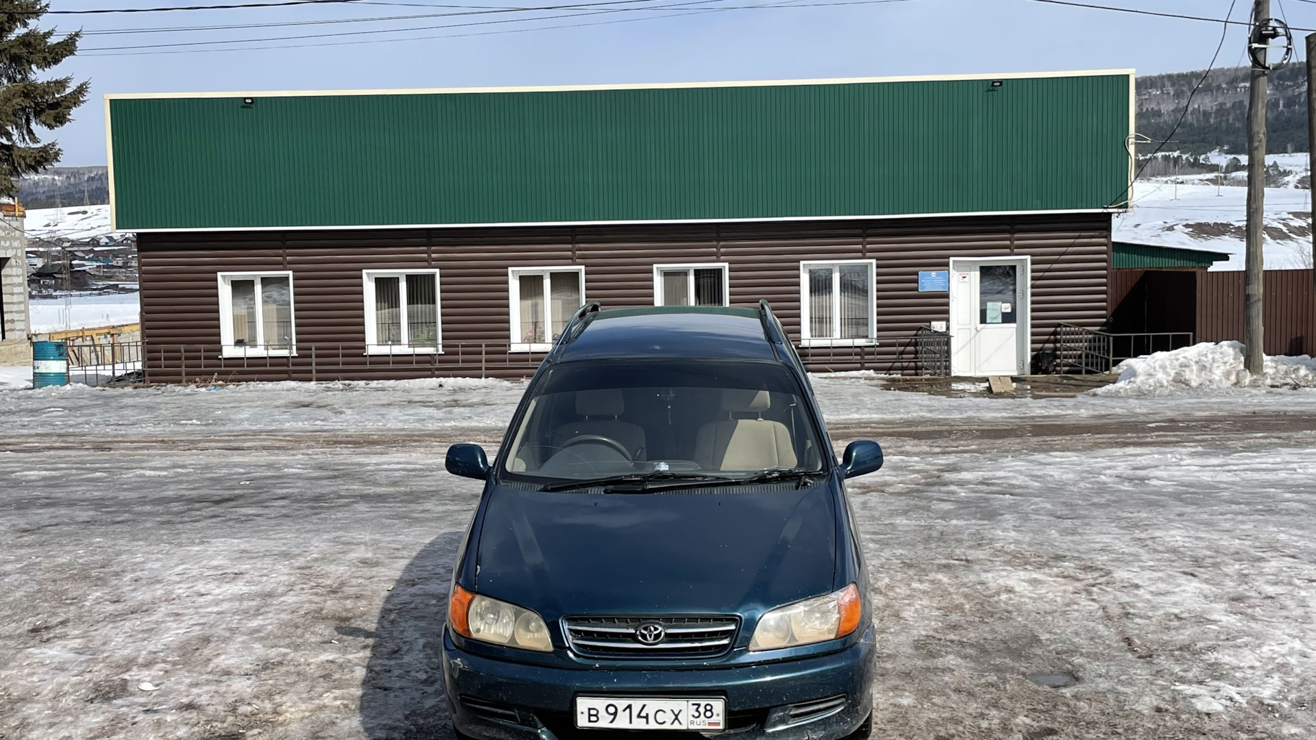 Toyota Ipsum (10) 2.0 бензиновый 1999 | Бегемот на DRIVE2