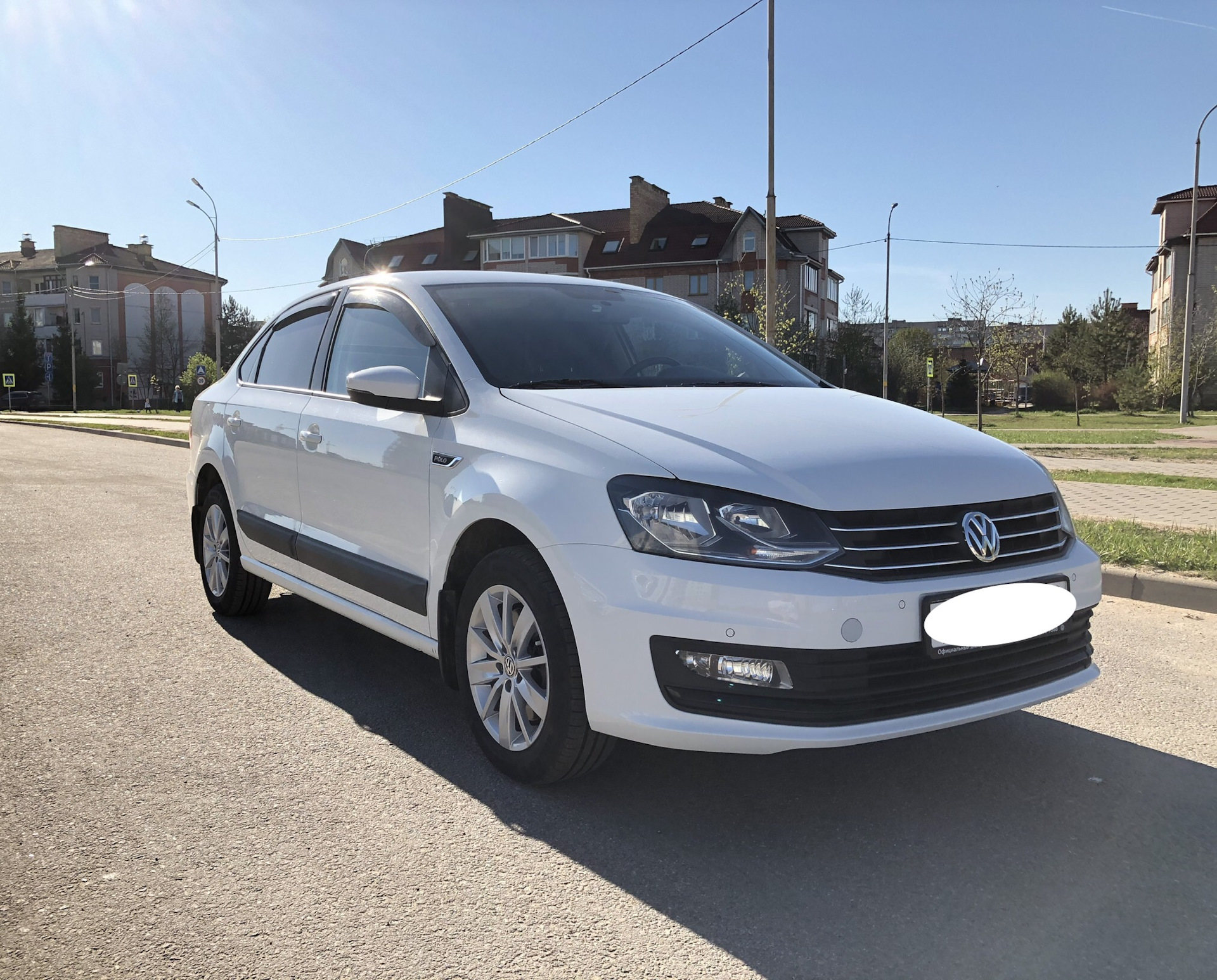Volkswagen polo sedan 2018. Фольксваген поло седан 1. Volkswagen polo 200 лс. 0 tsi. Volkswagen polo 2019 г светло-серый.